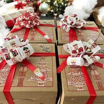 Confezioni regalo pronte per la consegna